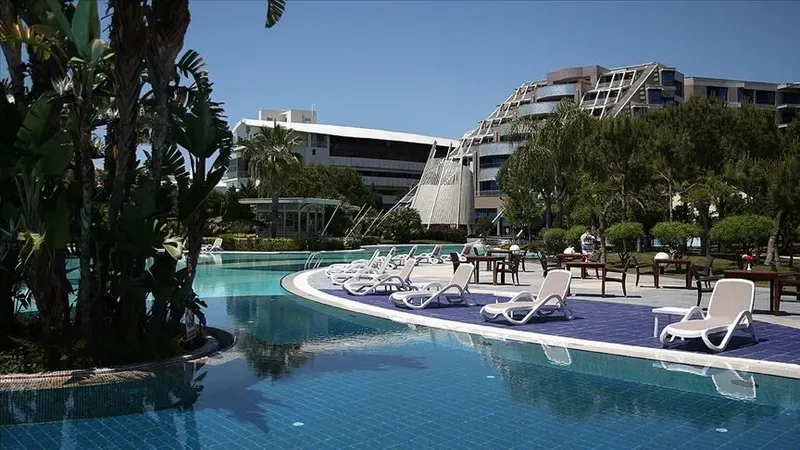 Bodrum’da otelde korkutan olay! 15 kişi hastanelik oldu