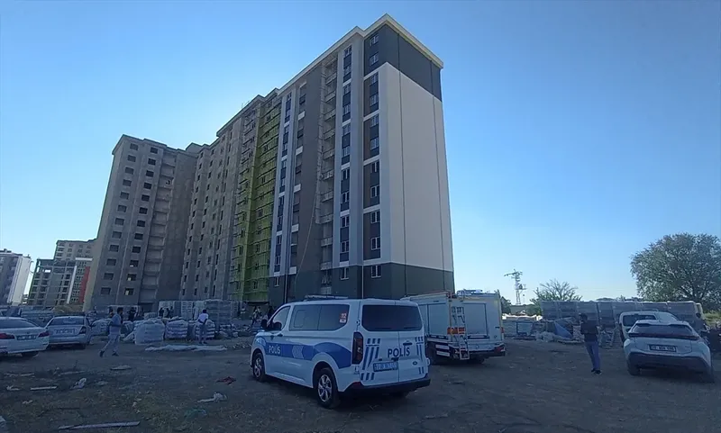 Karaman'da asansör boşluğuna düşen işçi hayatını kaybetti