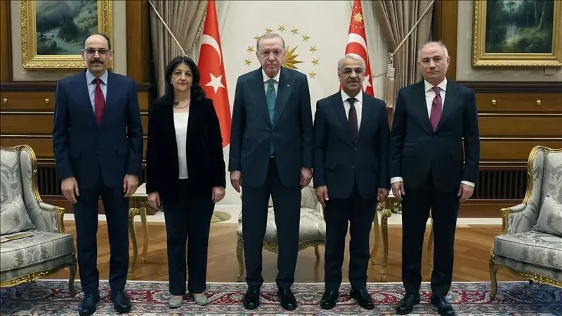 Cumhurbaşkanı Erdoğan, DEM Parti temsilcilerini ağırladı