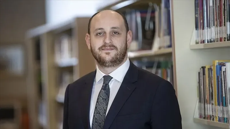 Yeni suç tipleriyle mücadele için muhtarlar devreye girecek