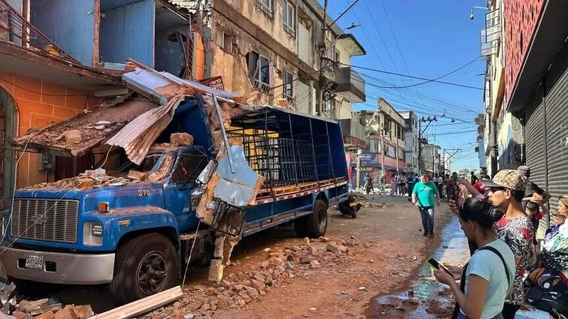 Kolombiya'daki depremin bilançosu: 331 ölü, 4 bin 439 yaralı