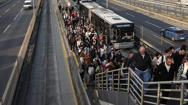 Bayramda seferler ücretsiz: Milyonlarca vatandaş faydalanacak