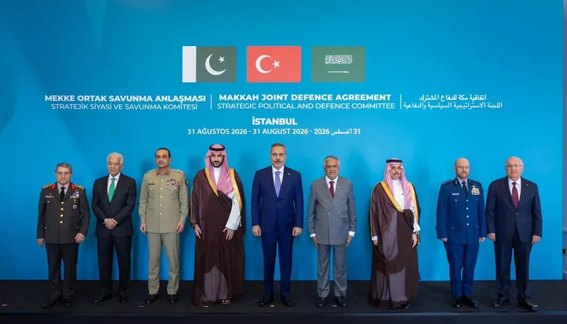 Türkiye öncülüğünde üçlü savunma toplantısı başladı