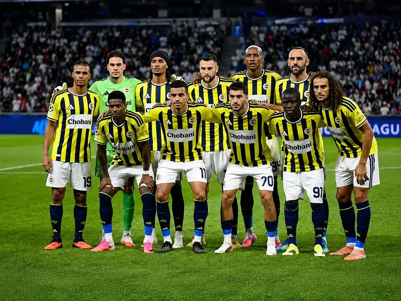 Fenerbahçe’de yaprak dökümü: 4 yıldızla yollar ayrılıyor