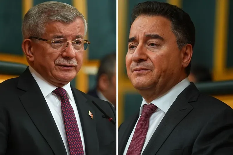Babacan’dan Davutoğlu soruşturmasına tepki: “Demokratik siyasete açık müdahale”