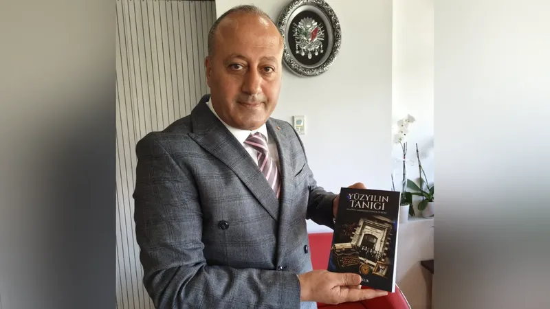 Atakan Çelik, “Yüzyılın Tanığı” ile Londra’dan ödülle döndü