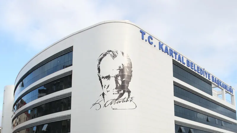 Belediye meclisinde “Kartal halkı 58 milyon fazla ödedi” iddiası