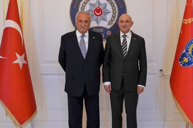 Ankara’da dikkat çeken buluşma: Mehmet Ağar, Maksut Yüksek’i ziyaret etti