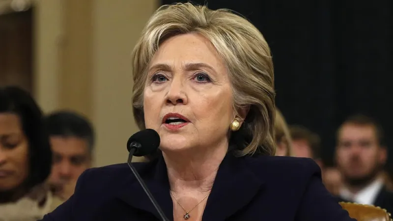 Clinton: "Netanyahu yeniden seçilirse ABD çok sert tavır almalı"