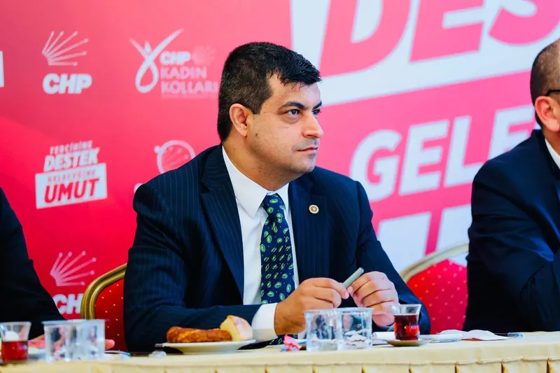 Market çalışanlarının talebi Meclis’e taşındı: Binlerce kişiyi ilgilendiriyor